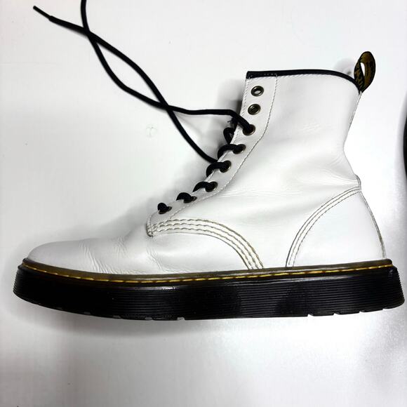Dr. Martens Zavala White Leather 8 Eye Lace Up Combat Boot 8 - Picture 2 of 11